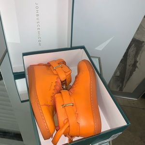 ⭐️Authentic⭐️ Buscemi 10MM